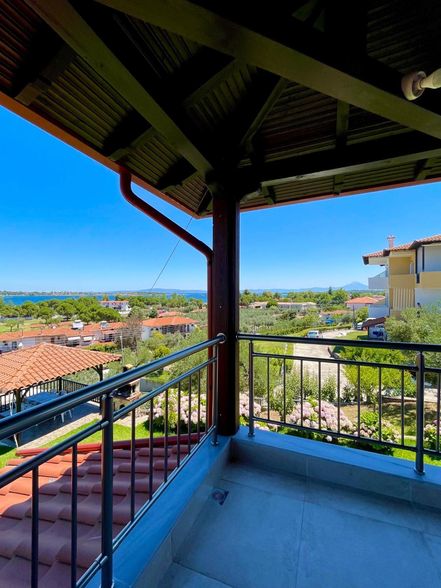 Anna Dani Apartments Вурвуру Экстерьер фото