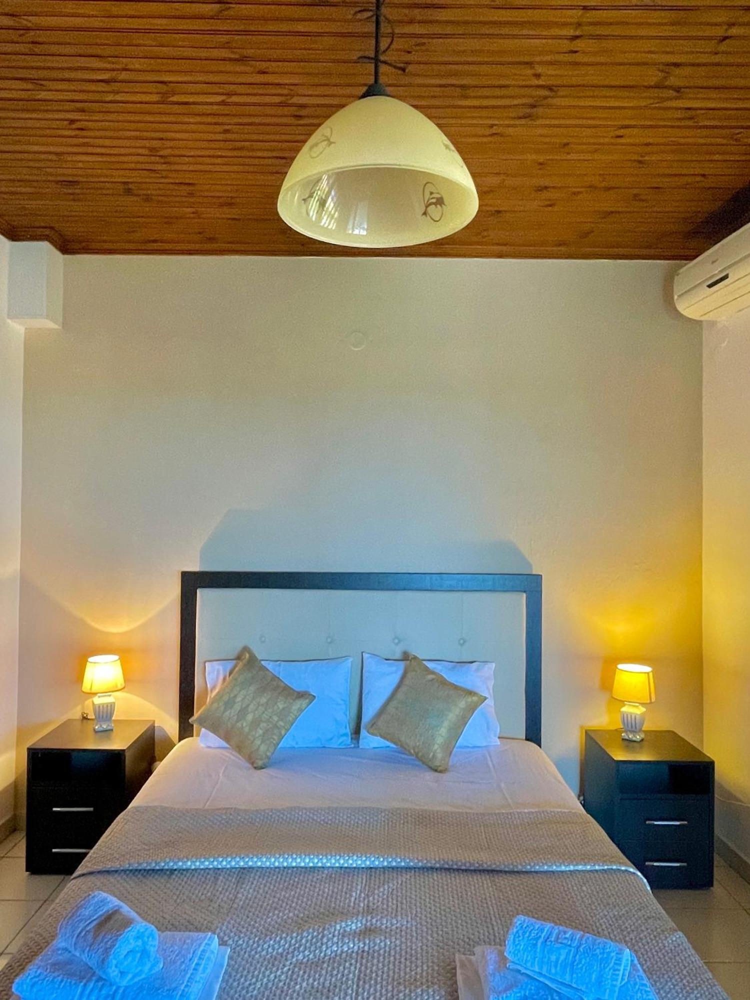 Anna Dani Apartments Вурвуру Экстерьер фото